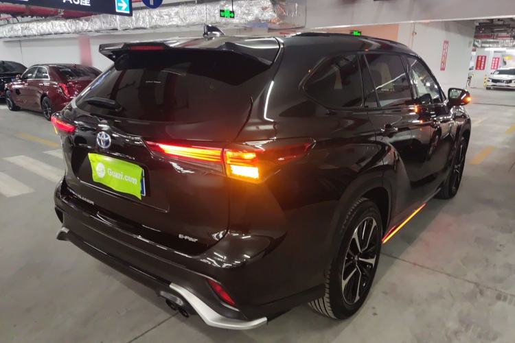 Used Toyota Crown Kluger 2022 2.5L HEV Four-Wheel Drive Premium Edition Right Rear Taillight