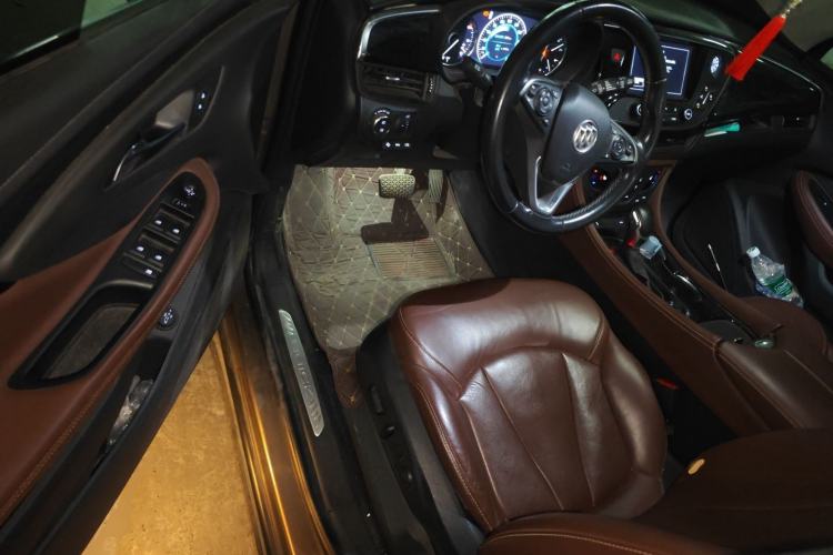 Used Buick Envision 2018 28T Four-Wheel Drive Luxury Model