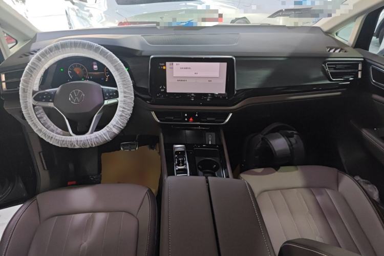 Used Volkswagen Viloran 2024 380TSI Luxury Edition