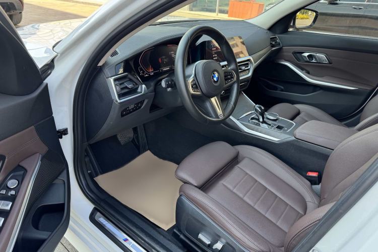Used BMW 3 Series 2020 Facelifted 325i M Sport Package Interior 1