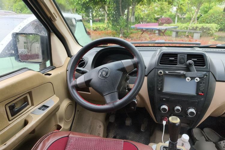 Used Dongfeng Xiaokang C37 2016 1.5L Standard II DK15-06
