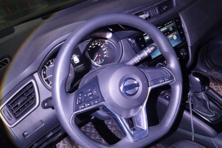 Used Nissan Qashqai 2019 2.0L CVT Smart Enjoyment Version Steering Wheel