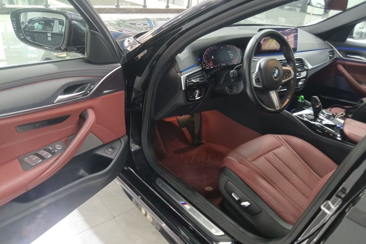 Used BMW 5 Series 2022 Restyled 530Li Leading Edition M Sport Package