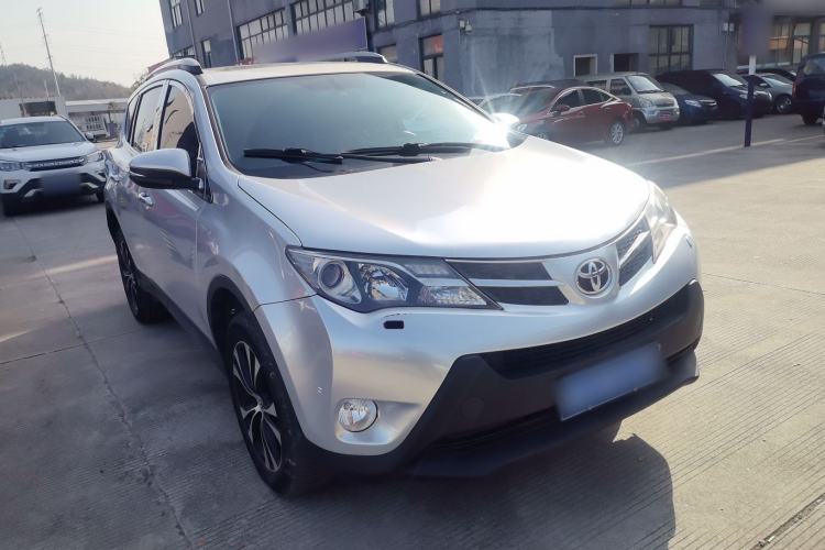 Used Toyota RAV4 2015 2.5L Automatic 4x4 Elite Edition