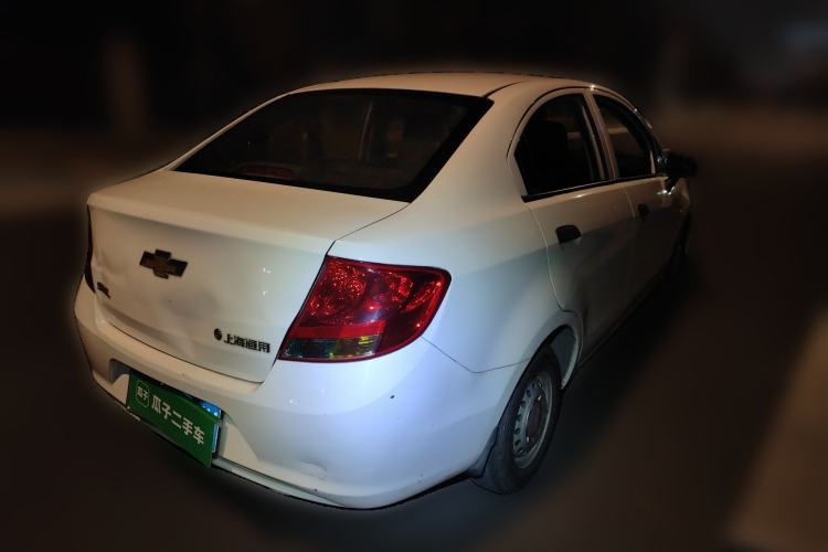 Used Chevrolet Sail 2013 Sedan 1.2L Manual Fashionable Happiness Edition