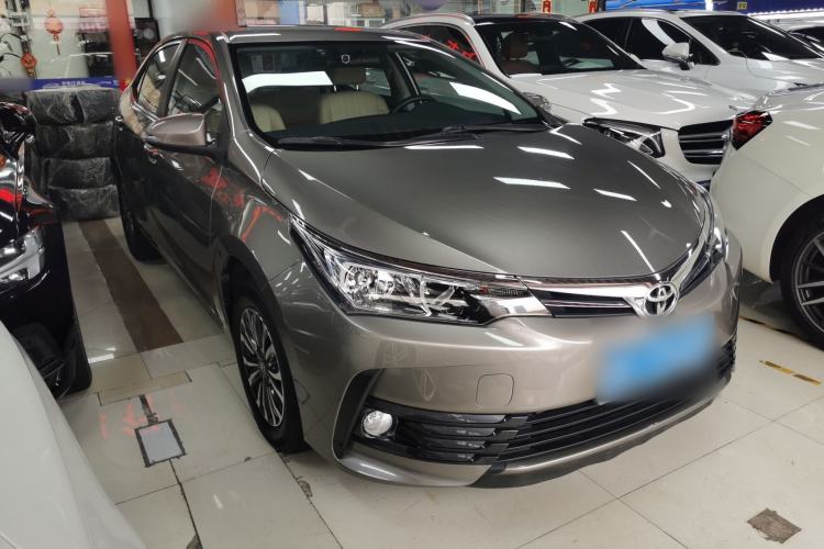 Used Toyota Corolla 2017 Revised Version 1.2T S-CVT GL Exterior 2