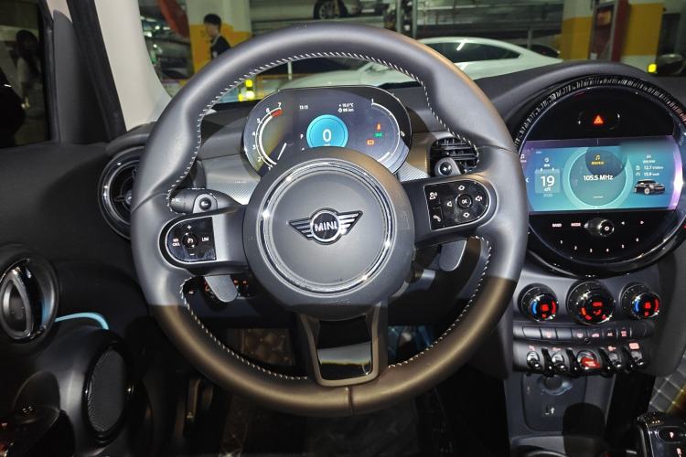 Used MINI 2022 Revised 2.0T COOPER S Artist Five-Door Edition