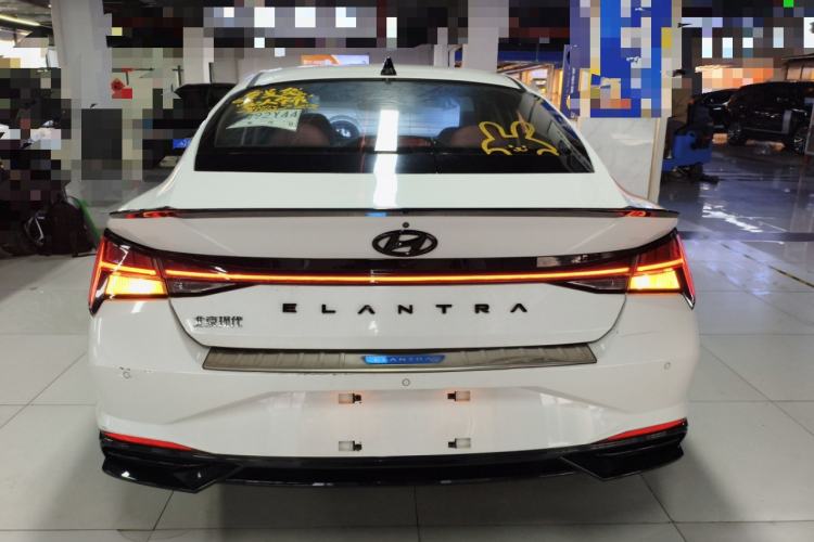 Used Hyundai Elantra 2022 1.5L CVT LUX Prestige Edition
