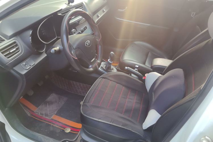 Used Kia K2 2015 Sedan 1.4L MT GLS
