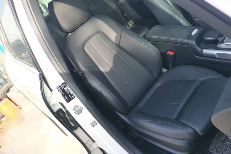 Used Mercedes-Benz GLB 2023 GLB 220 Fashion Model