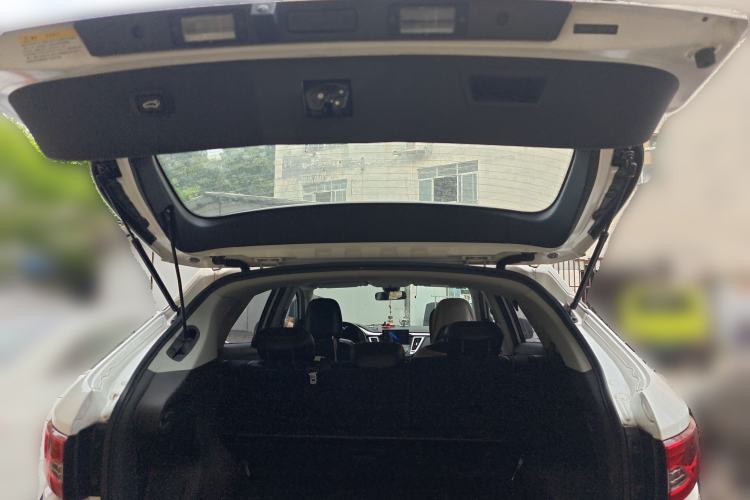 Used Soueast DX7 2015 1.5T Automatic Prestige Model
