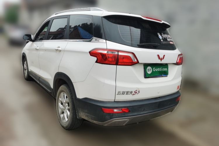 Used Wuling Hongguang S3 2018 1.5L Manual Comfort Model China V Standard
