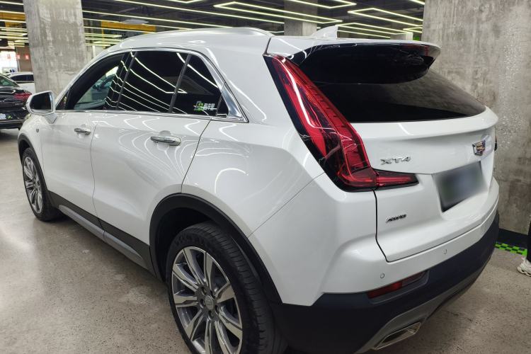 Used Cadillac XT4 2021 28T Four-Wheel Drive Platinum Edition