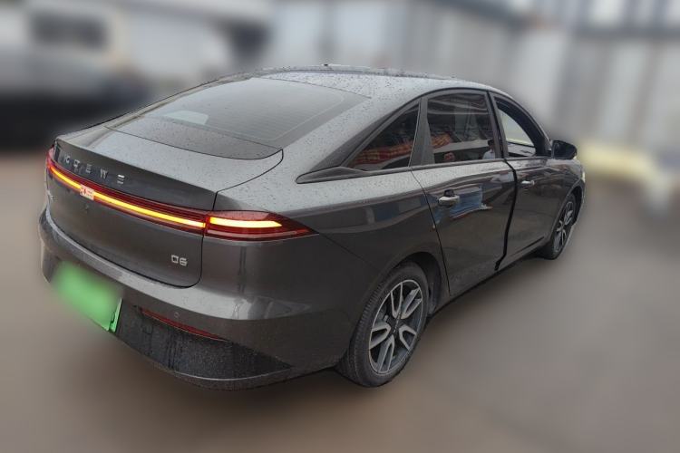 Used Roewe D6 2025 450km Deluxe Edition
