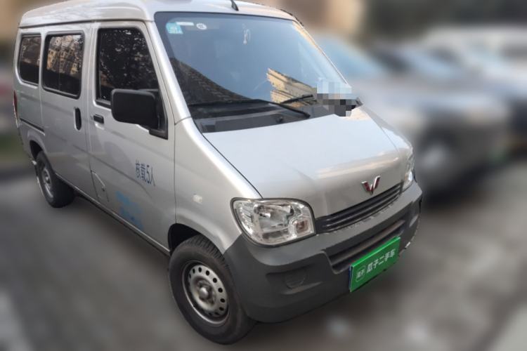 Used Wuling Zhiguang 2023 1.5L Practical Version 5/7 Seats
