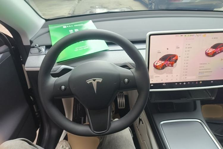 Used Tesla Model Y 2024 Rear-Wheel-Drive Version
