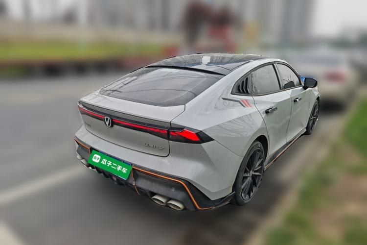 Used CHANGAN UNI-V 2023 1.5T Sport Edition
