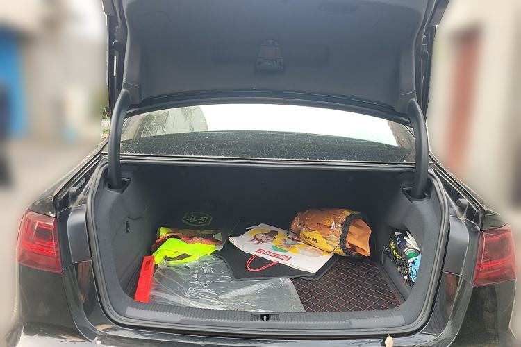 Used Audi A6L 2018 30th Anniversary Edition 45 TFSI quattro Sport model
