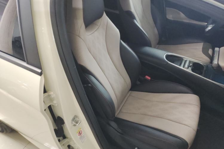 Used BYD Dolphin 2024 Honor Edition 420km Fashion Version Right Front Seat