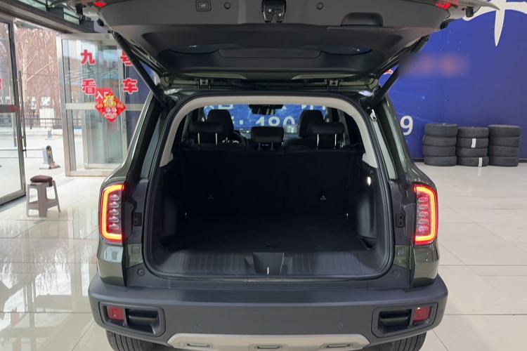 Used Haval DARGO 2021 1.5T DCT Two-Wheel Drive Border Collie Edition Trunk