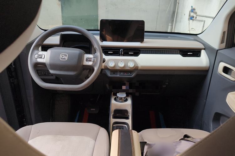 Used Chery QQ Ice Cream 2024 170km Sundae Center Console