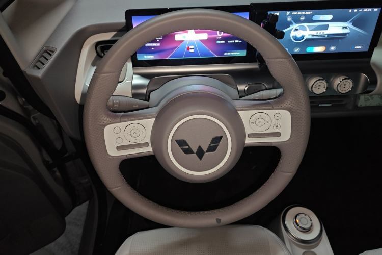 Used Wuling Air ev 2023 - Four Seats - Advanced Edition Steering Wheel