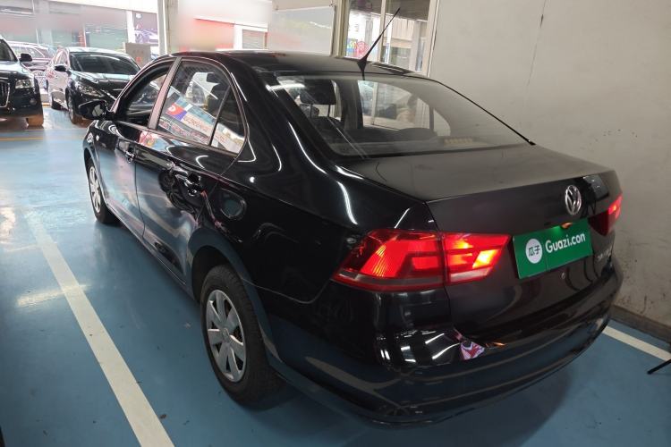 Used Volkswagen Santana 2015 1.6L Automatic Fashion Edition
