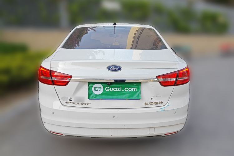 Used Ford Escort 2015 1.5L Automatic Fashion Model