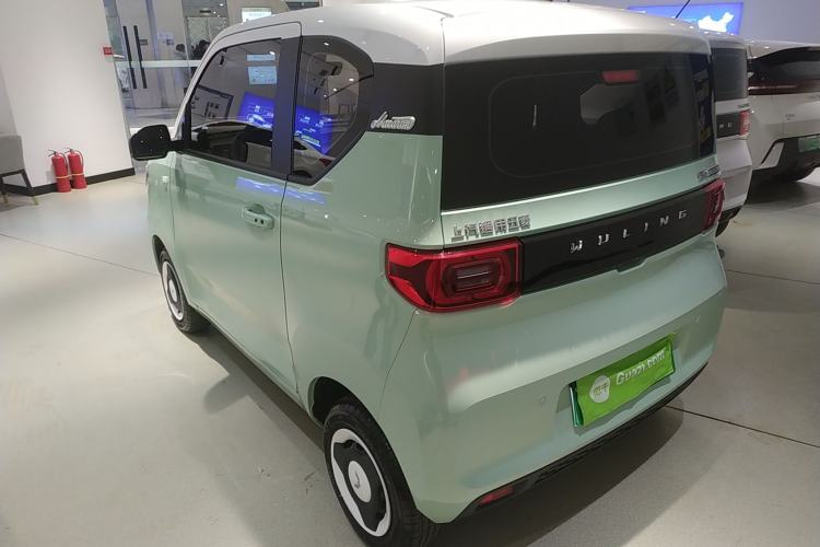 Used Wuling Hongguang MINIEV 2022 Macaron Premium Model – Lithium Iron Phosphate
