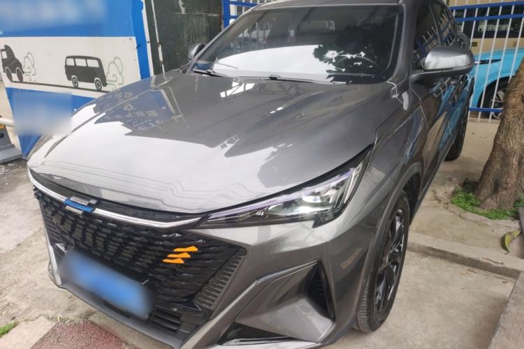 Used CHANGAN OSHAN X5 PLUS 2023 Revised 1.5T DCT Pioneer Edition