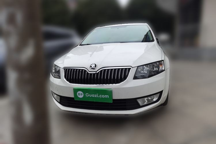 Used Skoda Octavia 2015 1.6L Automatic Yijie Edition
