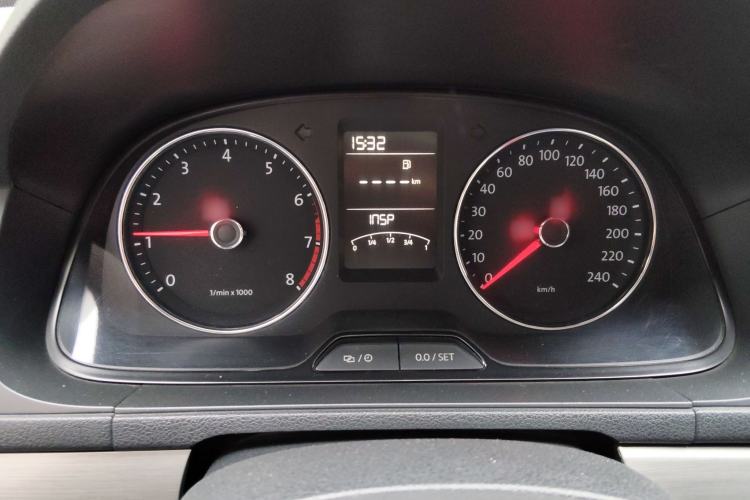 Used Volkswagen Lavida 2013 Restyled Classic 1.6L Manual Comfort Edition
