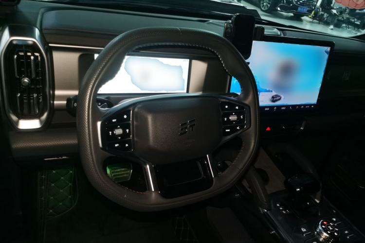 Used JETOUR Traveler 2023 2.0T All-Wheel Drive CrossPRO+