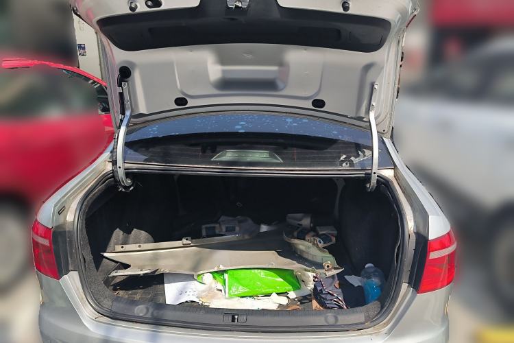 Used Volkswagen Lavida 2013 Restyled Classic 1.6L Automatic Comfort Edition
