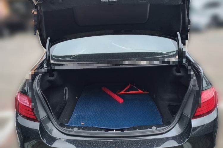 Used BMW 5 Series 2017 528Li Leading Model