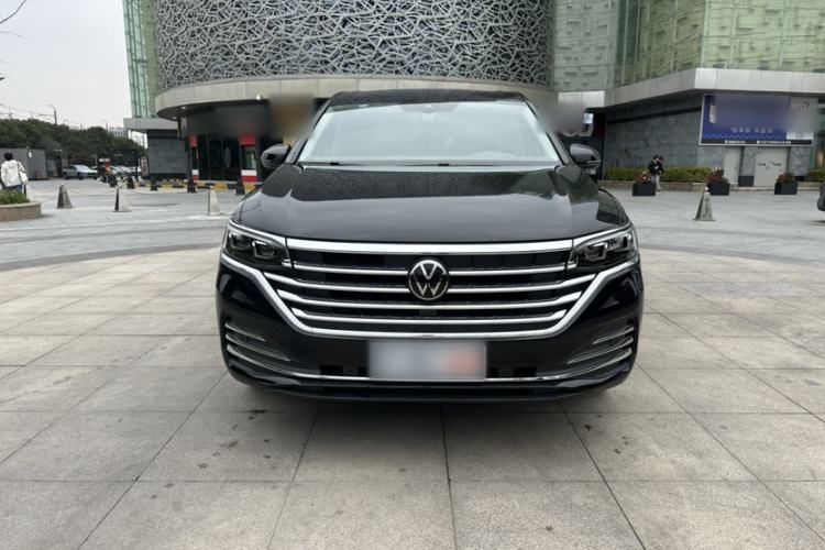 Used Volkswagen Viloran 2024 380TSI Premium Edition Exterior 1