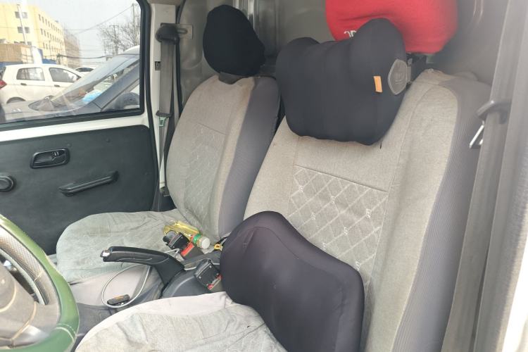 Used Jinbei Hiace X30 2023 1.5L Super-Enjoyment Van 2/5 Seats Non-Air-Conditioned Version SWC15M Left Rear Seat