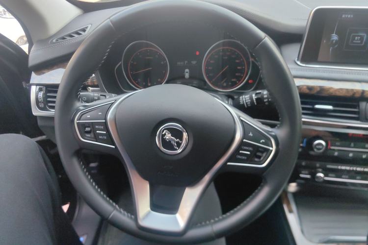 Used Hanteng X7 2018 X7S 1.5T Automatic Luxury Model Steering Wheel