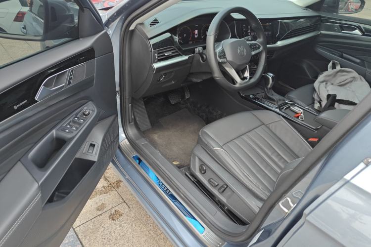 Used Volkswagen Passat 2022 330TSI Starry Elite Edition Driver Seat