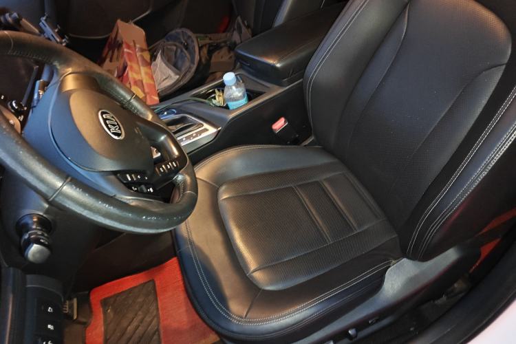 Used Kia K5 2012 2.0L Automatic DLX
