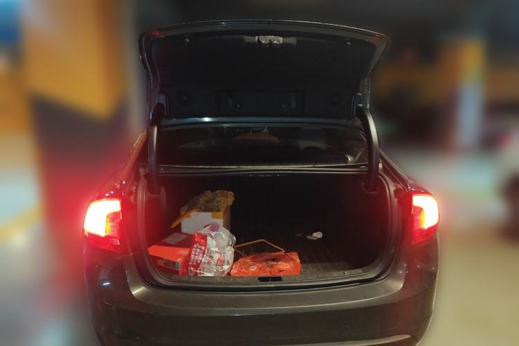 Used Volvo S60 2019 S60L Facelift T5 Intelligent Advanced Edition Trunk