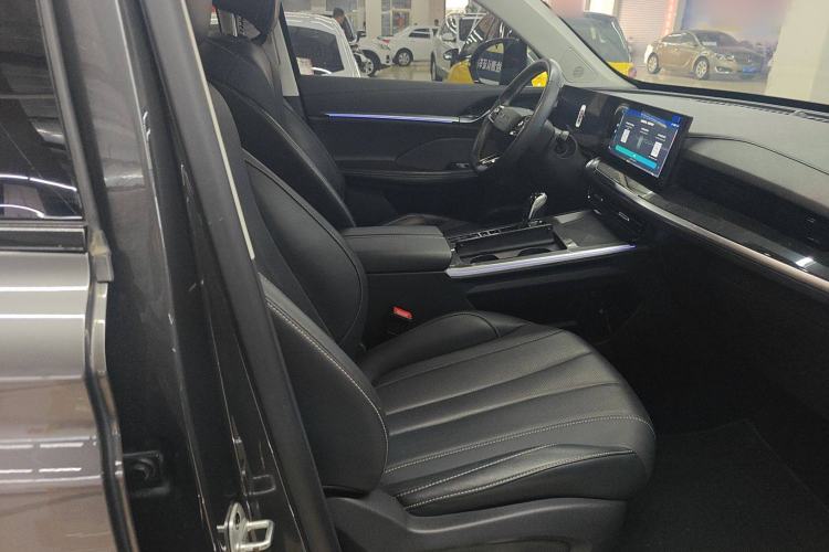 Used Roewe RX5 MAX 2022 1.5T Automatic Zhiwei Prestige Edition
