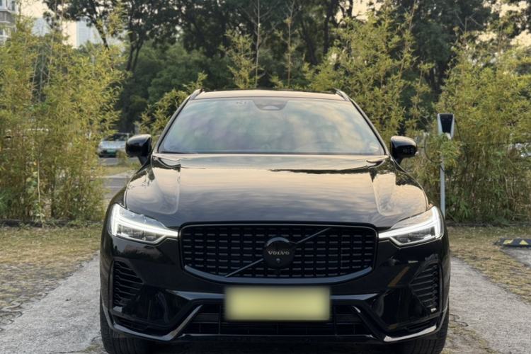 Used Volvo XC60 New Energy 2025 Plug-in Hybrid Long-Range All-Wheel Drive Zhiyuan Extreme Night Black Edition