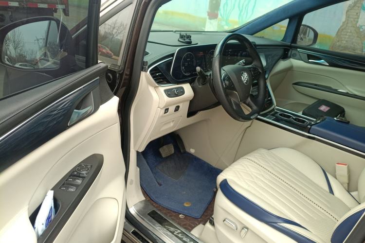 Used Buick GL8 2020 ES Land Cruiser 653T Comfort Edition