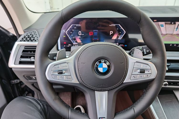 Used BMW X5 2026 Model, xDrive 30Li Prestige M Sport Night Package Interior 10