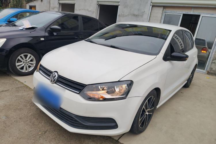 Used Volkswagen Polo 2016 1.4L Manual Fashion Model
