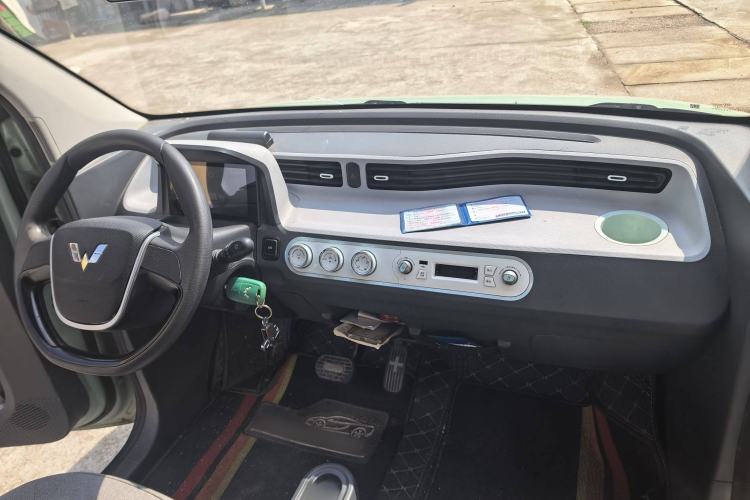 Used Wuling Hongguang MINIEV 2021 Macaron Premium Model – Lithium Iron Phosphate