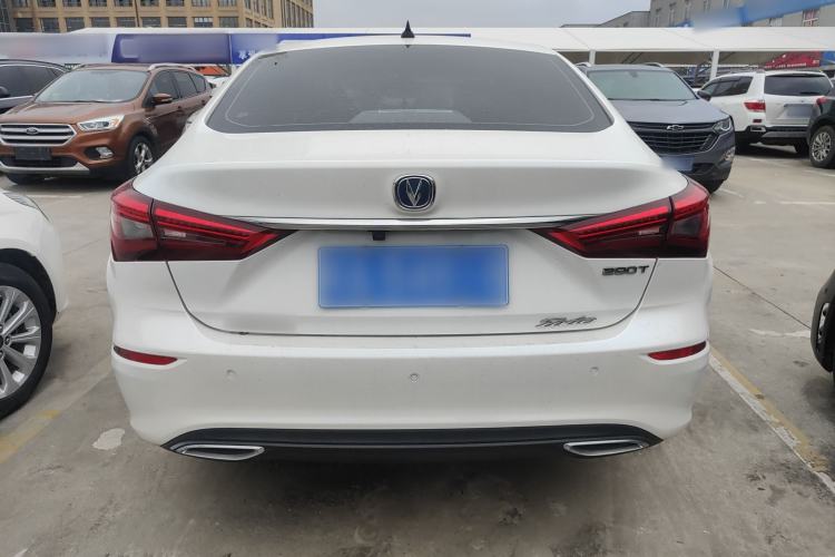 Used CHANGAN Eado 2019 Blue Whale Edition 280T GDI DCT High-Speed Model Rear