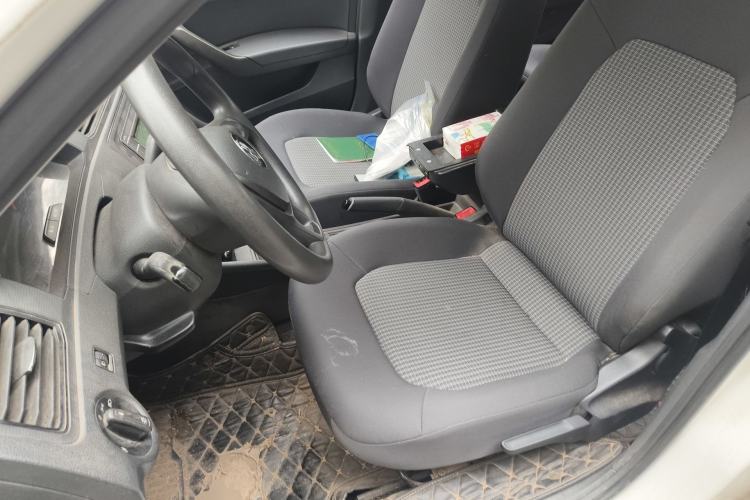 Used Volkswagen Santana 2016 1.6L Manual Fashion Edition Left Front Seat