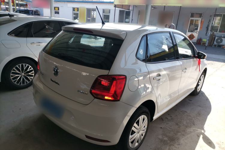 Used Volkswagen Polo 2016 1.4L Manual Fashion Model
